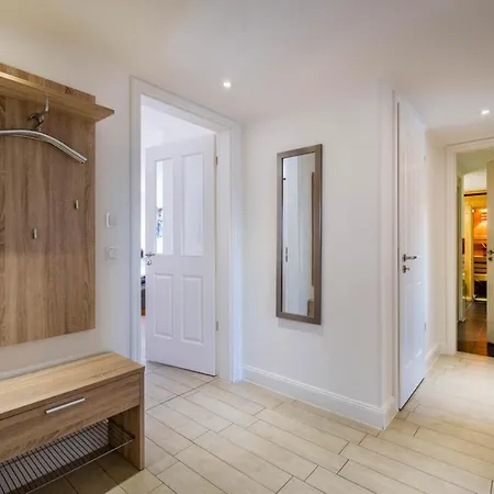 Buesumer Reethus 2 8 Beim Deichgraf